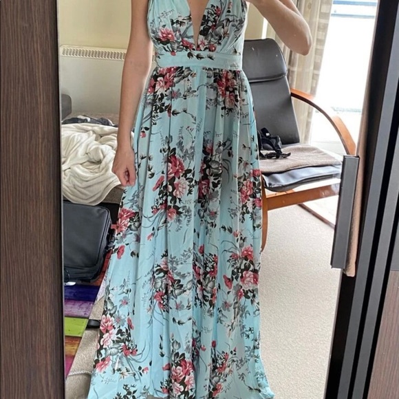 “Ayla” Floral Maxi Dress - Picture 10 of 16